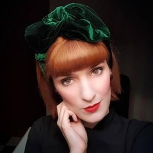 Deep Green Velvet Turban Headband